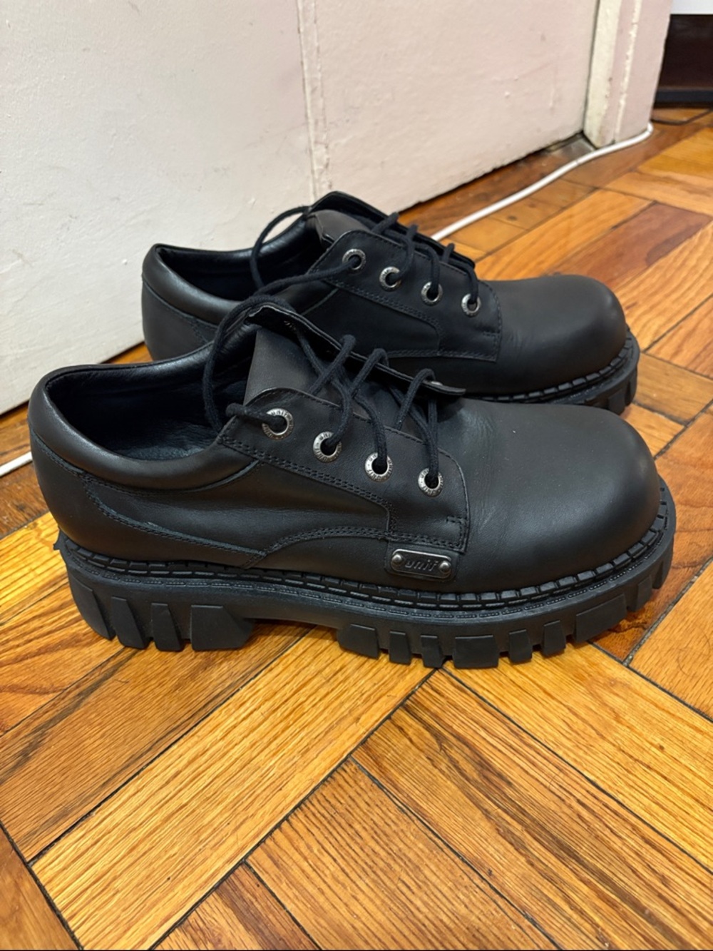 Unif Chunky Leather Lace Up Trail Shoes